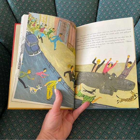 Dandelion Library Book; Three Little Horses & Veronica. Vintage 1961 Hardcover - Picture 9 of 10